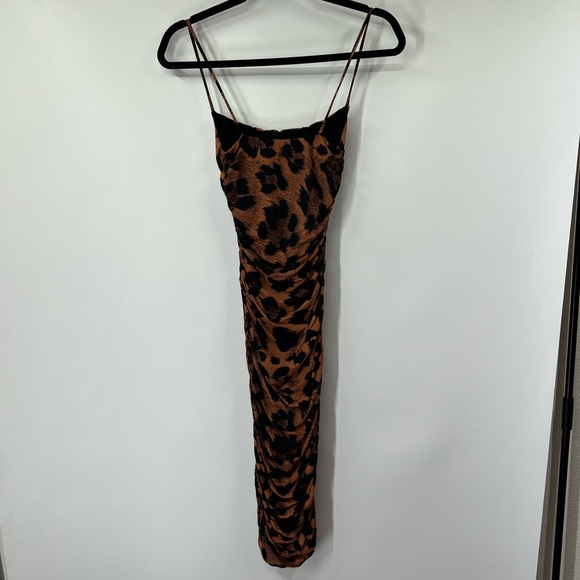 Naked Wardrobe Leopard Print Ruched Midi Dress NWT - Picture 5 of 9